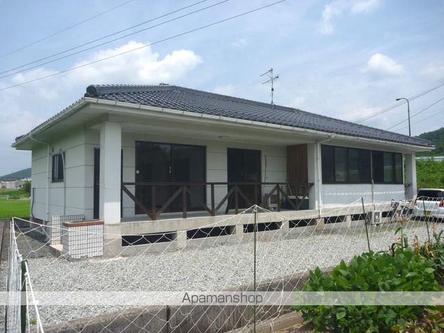 広島県安芸高田市甲田町下小原の建物