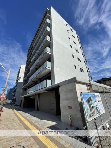 アヴァンセ東口