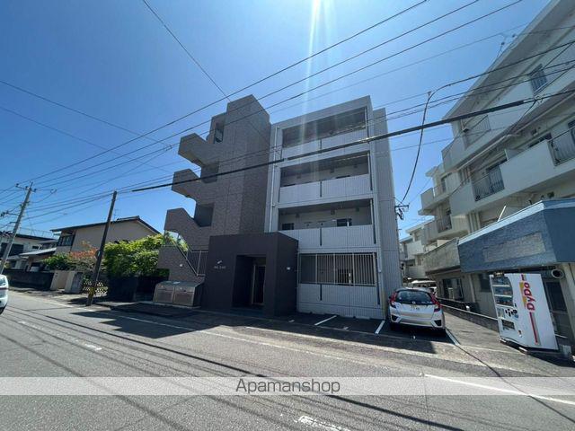 パルイースト