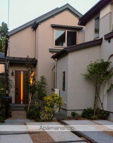 西武鉄道新宿線 下井草駅 徒歩9分 2階建 築12年