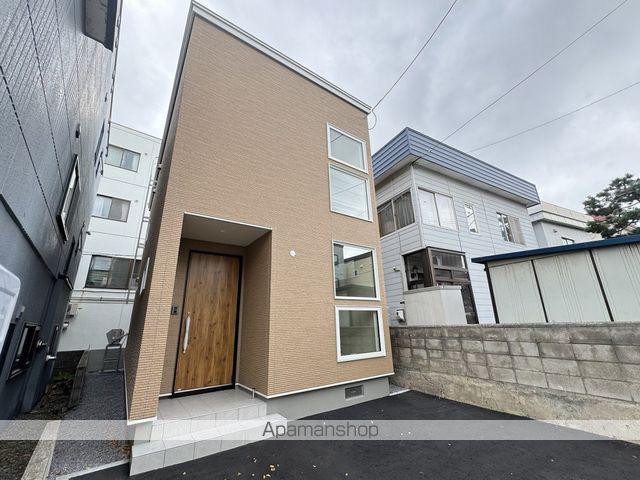 千歳線 白石駅(ＪＲ北海道) 徒歩11分 2階建 築2年