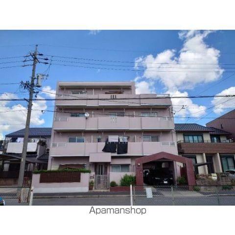 ファミール荒江