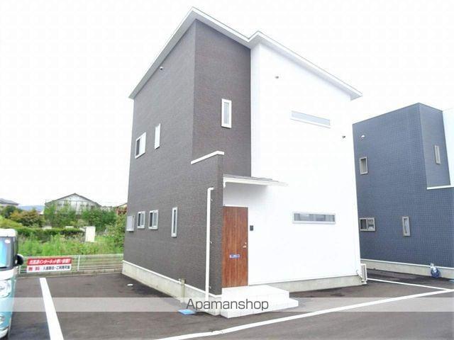 予讃線 丸亀駅 徒歩30分 2階建 築8年
