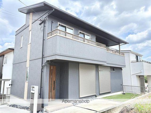 愛知県長久手市  築6年(2LDK)