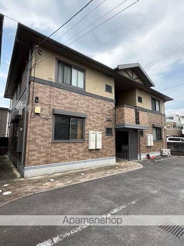 ファミール三筋C棟