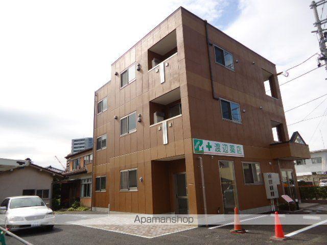 シャインパレス