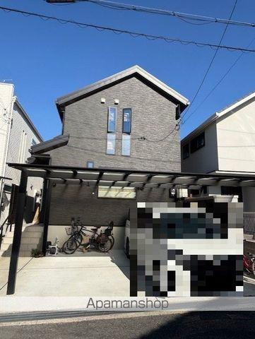 京阪電気鉄道京阪線 枚方公園駅 徒歩5分 2階建 築6年