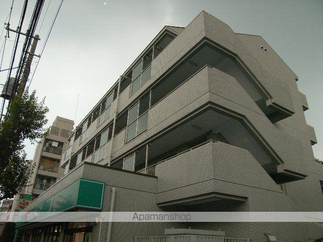 メゾン・ド・カマラド(2DK/2階)