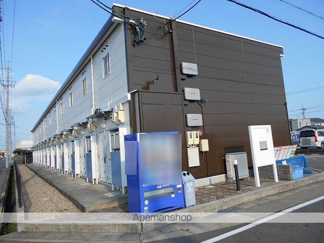 レオパレスネオコスモ