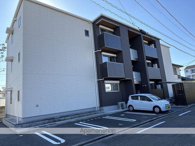 シャーメゾン パン トロワ