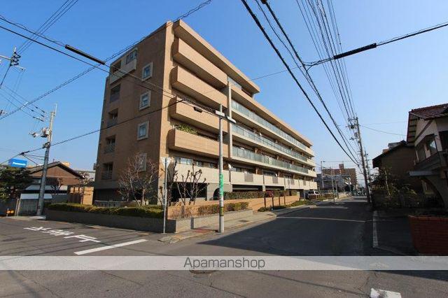 ファミール桜町