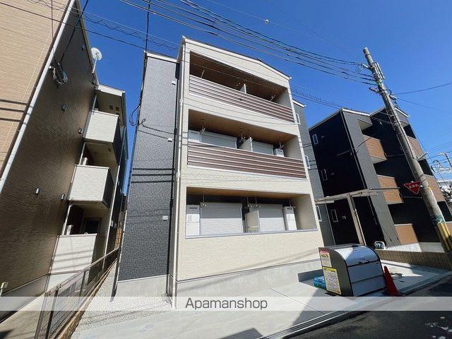 LA-CREA吹田