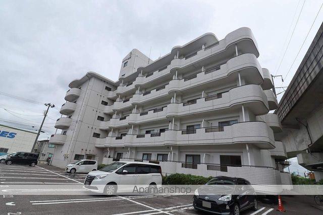 バースランド安積