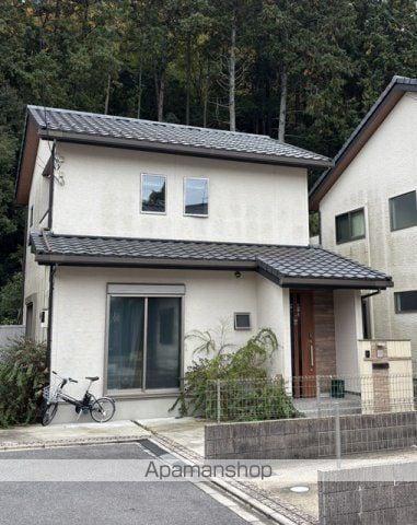 京都府京都市北区 2階建 築9年