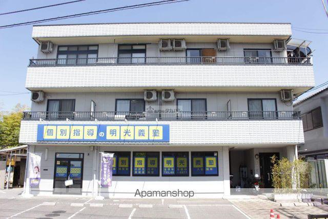 セントラル東尾道(1K/2階)