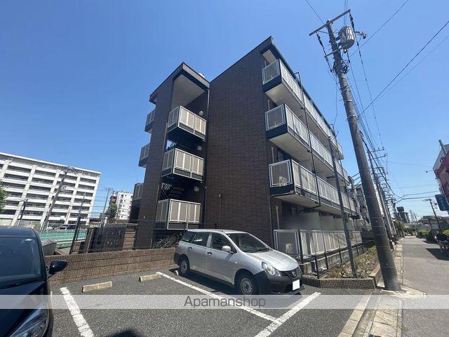 レオパレスクローバー