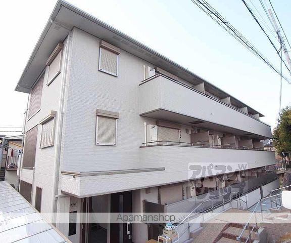 京阪電気鉄道京阪線 藤森駅 徒歩5分 3階建 築10年