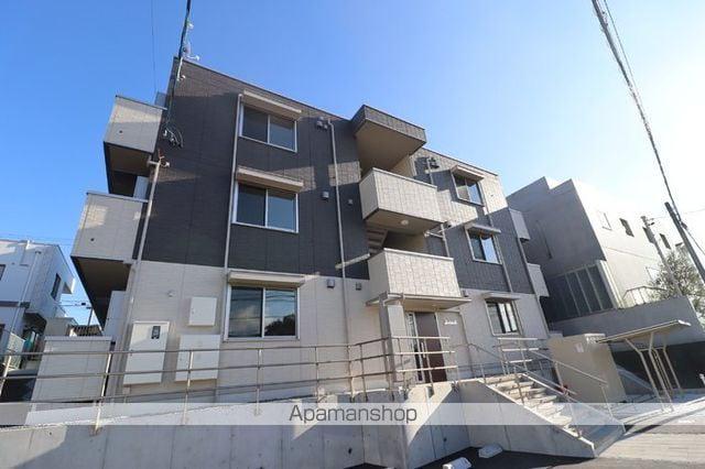 ファルトゥーナ B