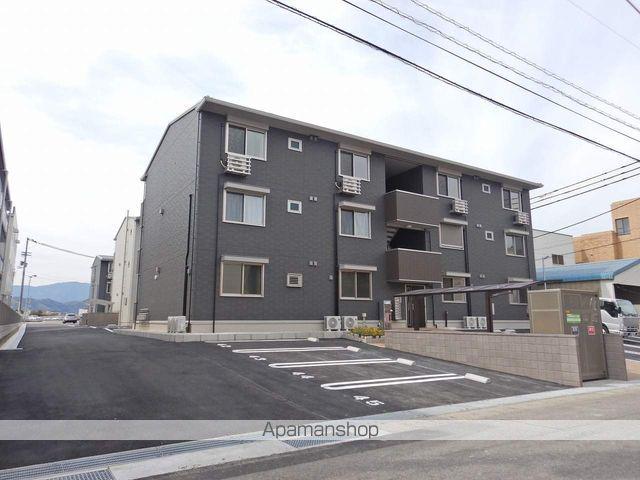 ラ・トゥール山城西 C棟