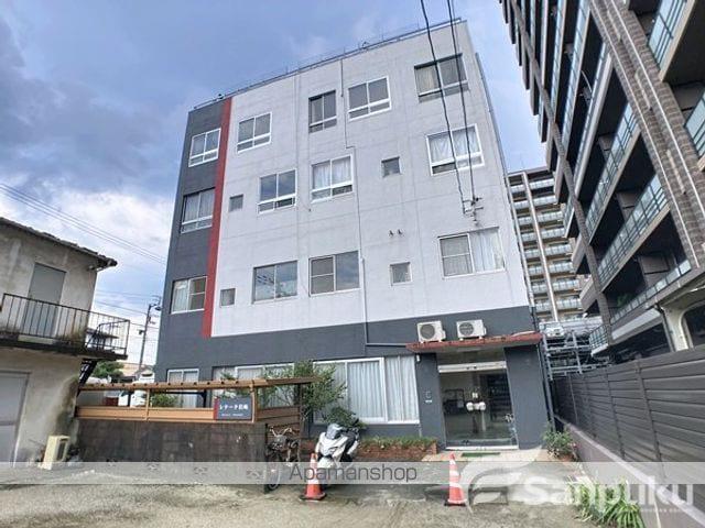 レナーテ岩崎
