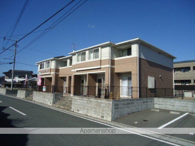 プラムガーデン弐番館