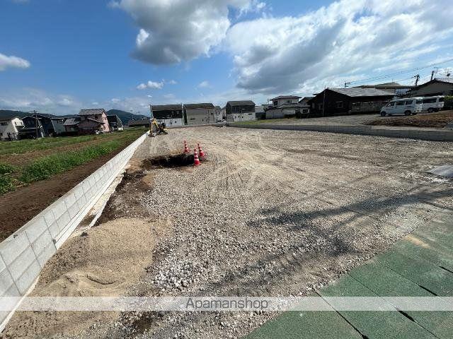 益城町惣領アパート(2LDK/2階)