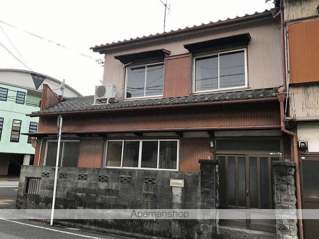 高知県高知市塩屋崎町1丁目の戸建賃貸