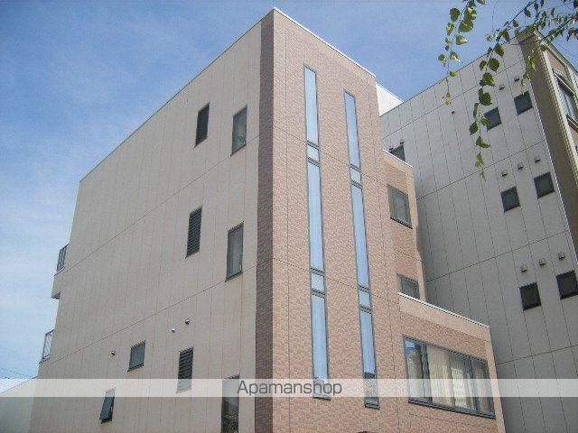 イーストアベニュー