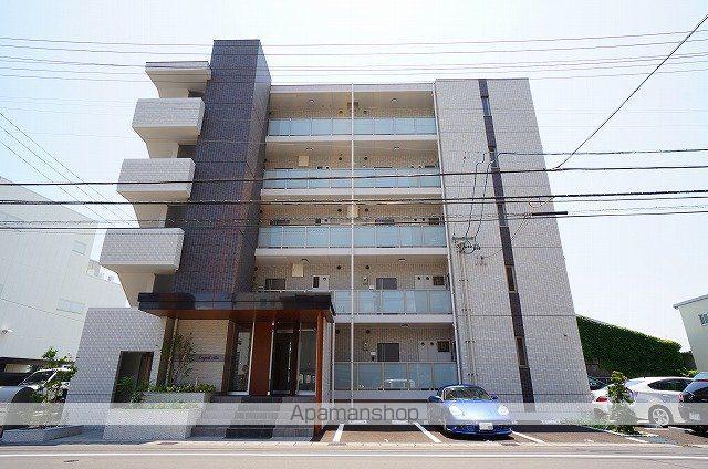 クリスタル・ヴィラ