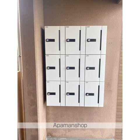 ヒーローマンションみずき野[2階]