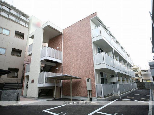 レオパレストライズ