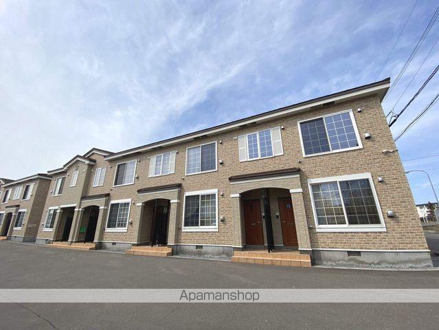 UN CALMLY2号館(2LDK/2階)