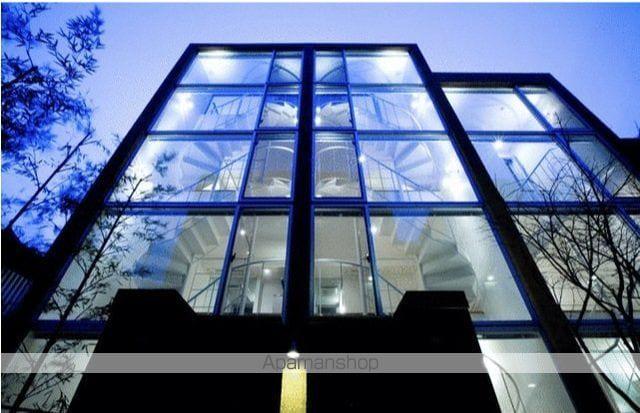 神奈川県横浜市鶴見区寺谷2丁目の建物