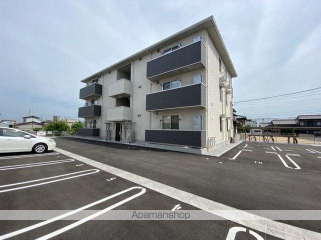 ユニヴェールC棟