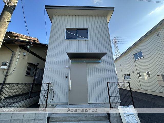 高知県高知市中万々の戸建賃貸