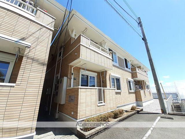 ゴールデン・リリィ D棟