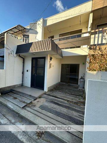 高徳線 高松駅(香川) 徒歩13分  築44年(2LDK)