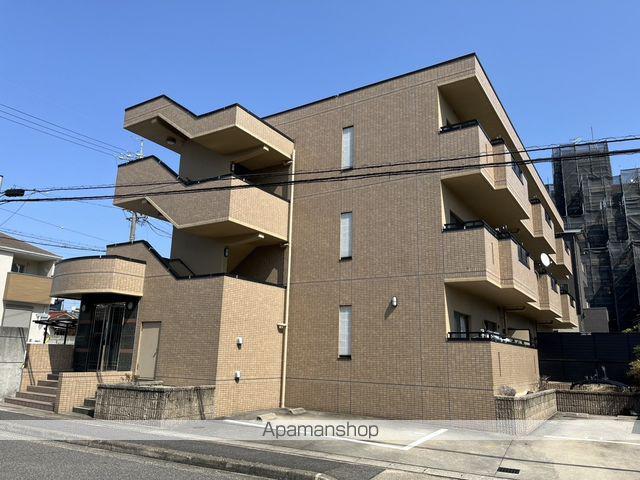 クレストハイム引山