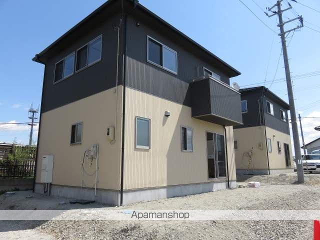 東北本線 小牛田駅 徒歩13分 2階建 築5年