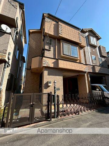 鎌倉市植木戸建