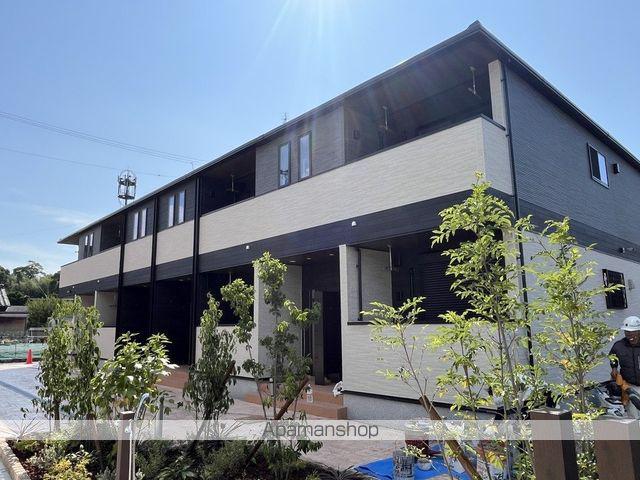 ウィズ・テール南彦根2号館