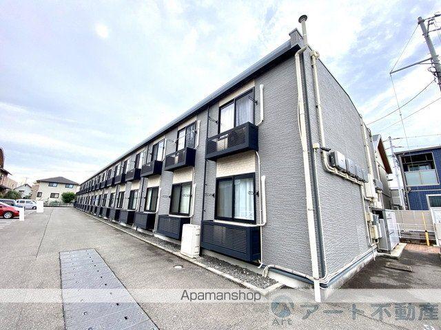 レオパレス中学校前