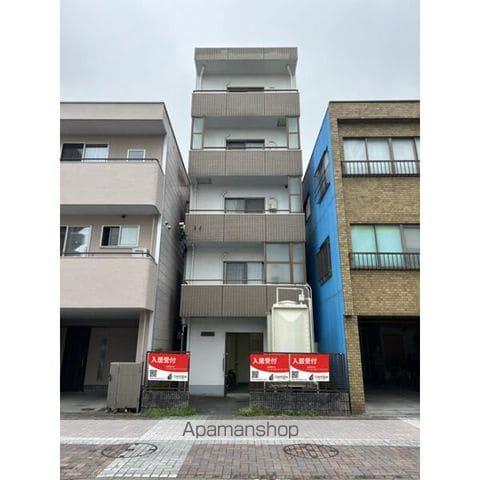 静岡県静岡市葵区馬場町の建物