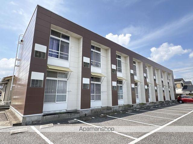 レオパレスクローバー