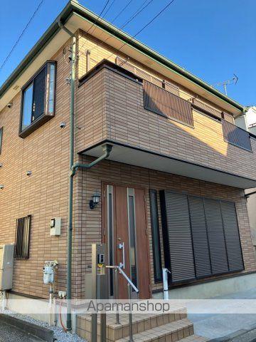 神奈川県横浜市磯子区 2階建 築17年