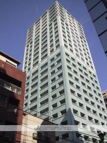 ルネ新宿御苑タワー