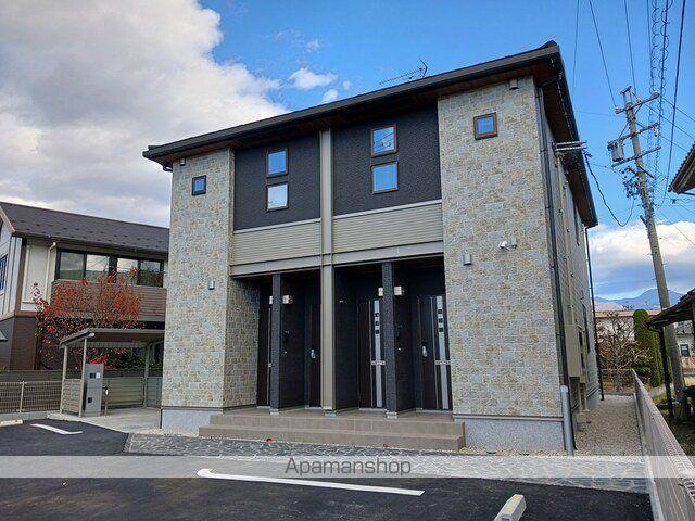 キャトルメゾン[2階]