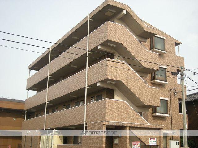 ドゥエルイースト