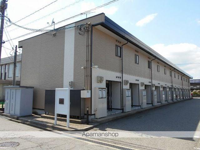 レオパレスロイヤルガーデン内免