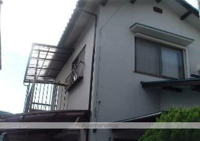 広島県広島市東区 2階建 築50年
